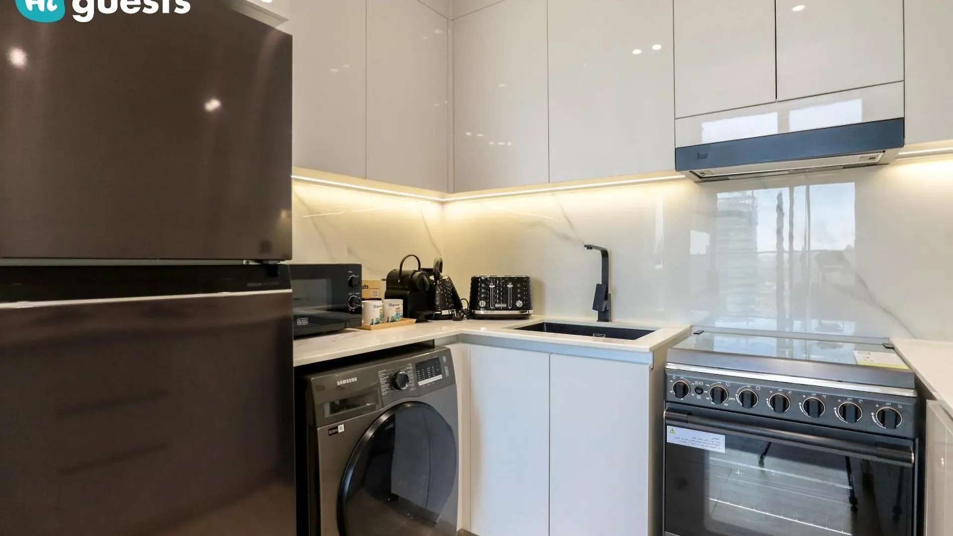 Apartamento Higuests - Luxury Apt In The Heart Of Jvc At Binghatti Nova Dubái